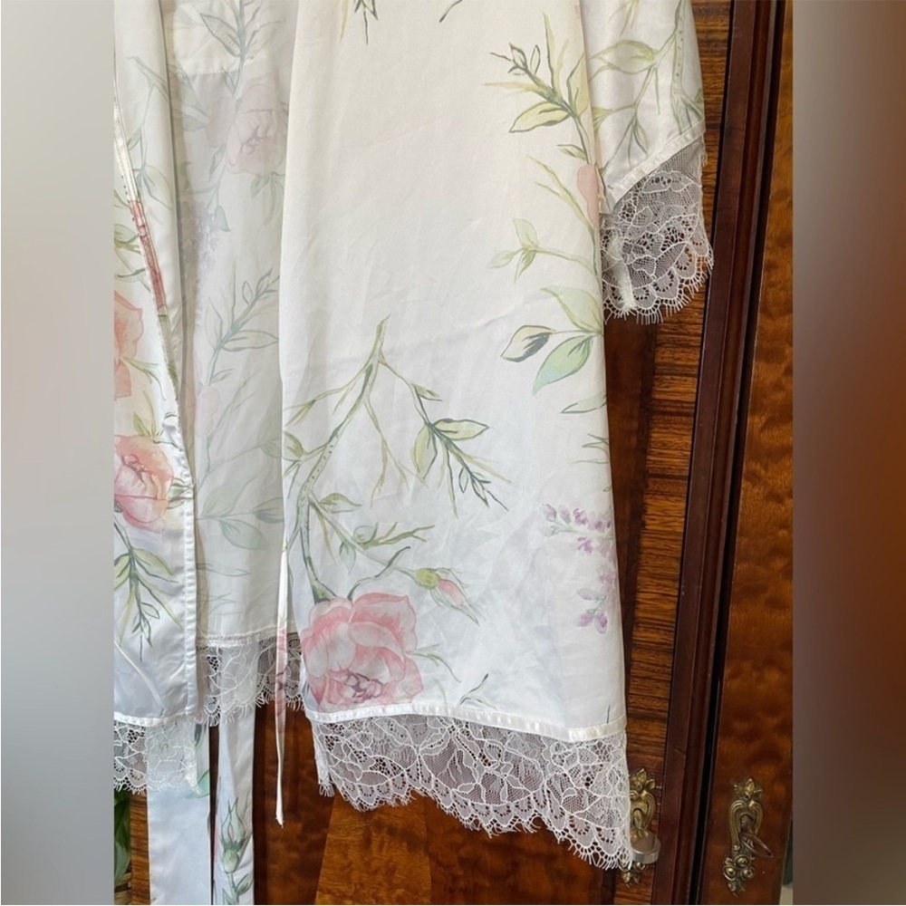 Floral‎ Print Women's Robe - Picture 5 of 12